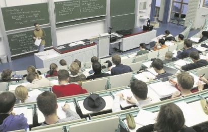 Government Scraps Plans for Student Loans