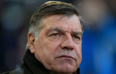 Everton Shows Allardyce the Door
