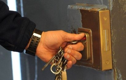 Prison Service Says up to 14 Major Gangs Operating in Irish Prisons
