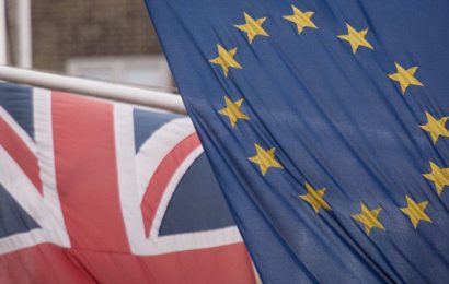 European Commission Warns of Hard Brexit