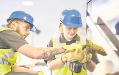 Sinn Féin Calls for 60,000 New Apprenticeships