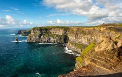 Shuttle Bus Service to Cliffs of Moher Begins This Summer