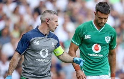Murray Injured as England Destroy Ireland at Twickenham