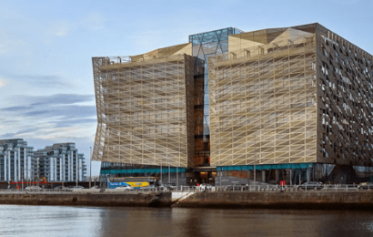 Central Bank Predicts 34,000 Fewer Jobs With No-Deal Brexit