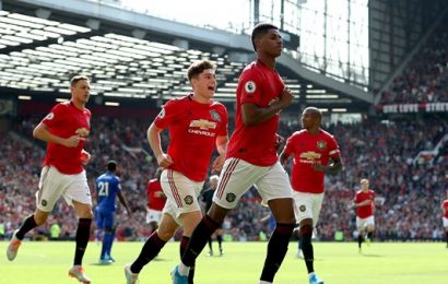 Rashford Scores Penalty as United Defeat Foxes at Old Trafford