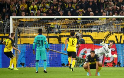 Ter Stegen Saves Barcelona in Goalless Draw With Dortmund