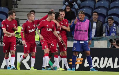 Morelos Scores 10th European Goal This Season in Draw with Porto