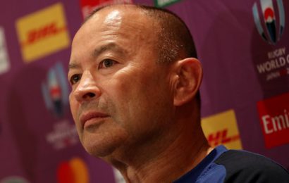 Jones Taunts Gatland with ‘Best Wishes’ in the Play-Off Remark
