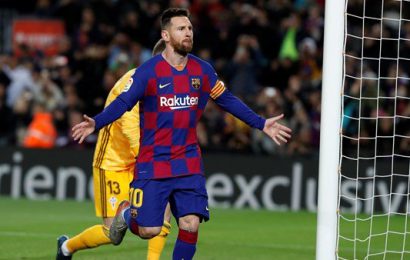 Messi Scores Hat Trick Against Celta Vigo to Send Barca Top