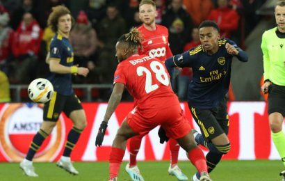 Arsenal Come From Behind to Earn Draw in Liege