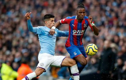 Fernandinho’s Own Goal Hands a Draw to Crystal Palace