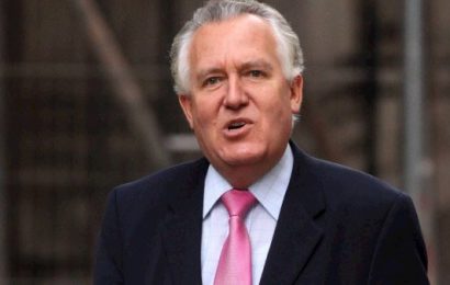 Hain Calls for Measures to Ensure Unfettered Trade Across The Irish Sea