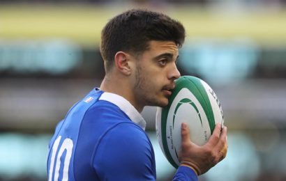 Ntamack Secures Bonus Point Victory for France Over Italy