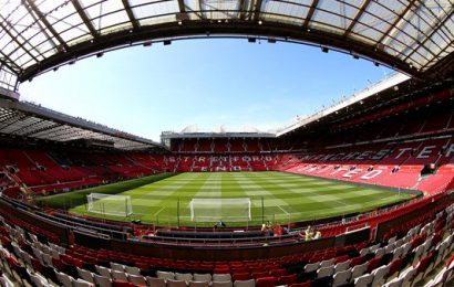 Manchester United Tells Fans That They Are Committed to Finishing Season