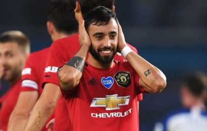 Fernandes Scores Brace As United Extends Their Unbeaten Run To 15 Games