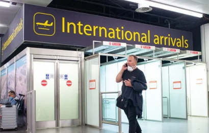 Gatwick Airport Warns Of Five Year Wait For Recovery Of Air Travel