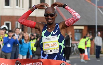 Mo Farah Wins Antrim Coast Half Marathon