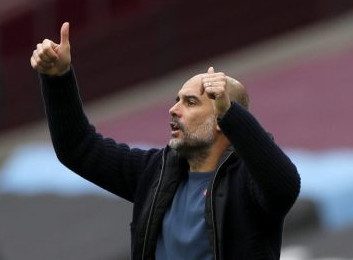 Manchester City Ease To 3-0 Win At The Stade Velodrome