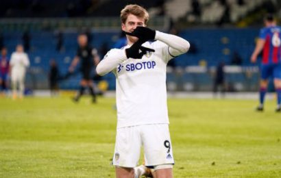 Bamford On Target Again As Leeds Shoot Down Limp Eagles