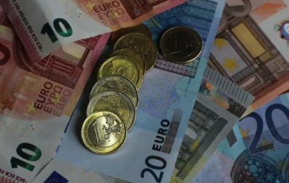 Taoiseach Defends Plans To Cut PUP Payments From September