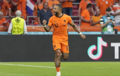Dutch Qualify For Knockout Stages With Victory Over Austria