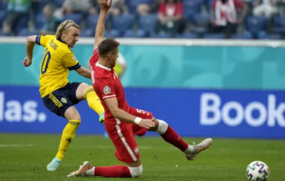 Sweden Leave It Late Against Poland, But Finish Top Of Group E