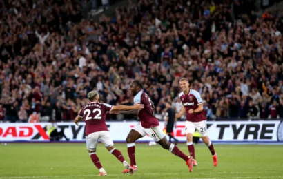 West Ham Top The Table With 4-1 Win Over Leicester City