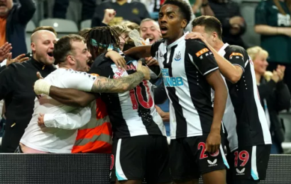 Saint-Maximin Saves A Point For Newcastle Against Leeds