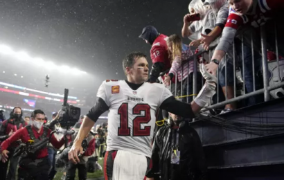 Brady Becomes NFL’s All-Time Leading Passer As Tampa Beat Patriots