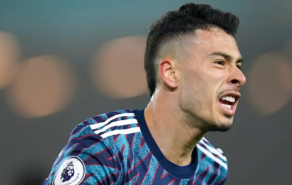 Martinelli Scores A Brace As Gunners Brush Aside Leeds At Elland Road