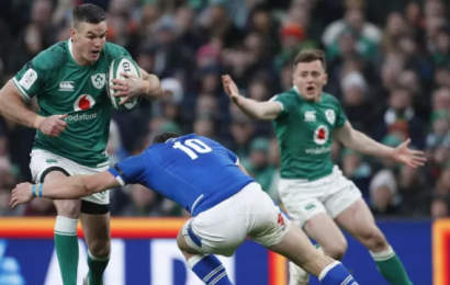 Sexton Signs Contract Extension Through 2023 World Cup