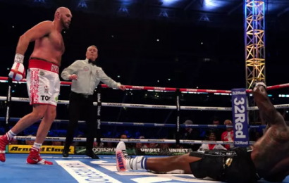 Fury Knocks Out Whyte In Sixth Round To Retain Heavyweight Title