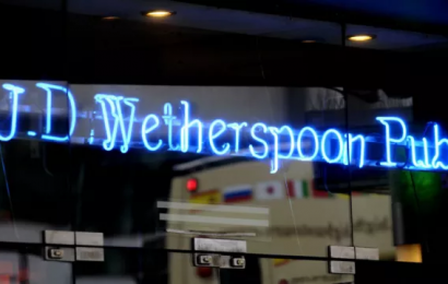 Wetherspoon Warns Over Annual Losses Amid Slow Hospitality Sector Recovery