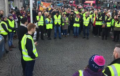 ‘Yellow Vest’ Protests Take Place in Dublin and Belfast