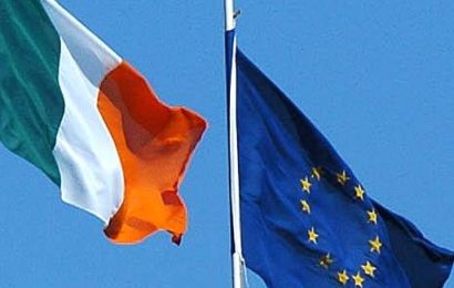 Varadkar Says EU Happy to Give Fresh Assurances on Brexit Backstop