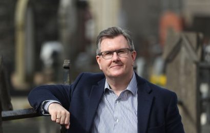 Donaldson Calls for Ireland to Join The Commonwealth at Young Fine Gael Conference
