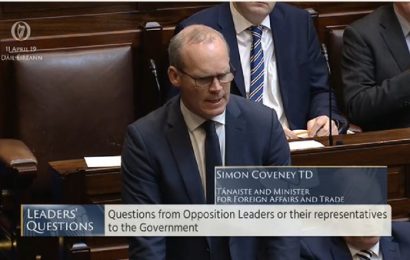 Coveney Says Brexit ‘Looks Less Likely’ After EU Agrees Extension