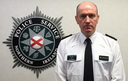 PSNI Defend Handling of Loyalist Band Who Wore Parachute Regiment Symbols in Derry March
