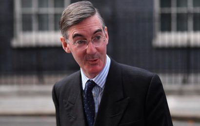 Rees-Mogg Asks Brexiteers to Trust Johnson in Latest Negotiations