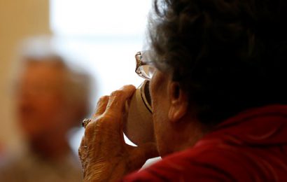 Local Authorities to Assist Vulnerable and Elderly in ‘Cocooning’ Plan Local Authorities to Assist Vulnerable and Elderly in ‘Cocooning’ Plan