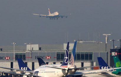 Passenger Numbers at Heathrow Fall Almost 5% in Last Month