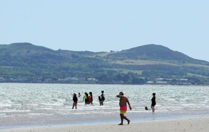 Public Urged To Keep Track Of Who They Meet During Holiday Weekend