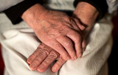 People Living Alone In The North Can Be Reunited With Families This Weekend