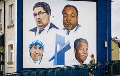 Hume Hailed As Ireland’s Martin Luther King, Jr.