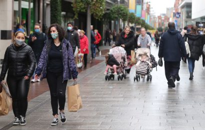 Calls Grow For Ministers To Provide Clarity On ‘Social Bubbles’