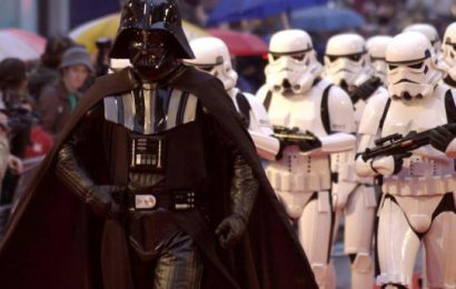 Darth Vader Actor Dave Prowse Dies, Aged 85