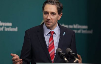 Student Nurses Should Be Paid More During Pandemic Says Harris