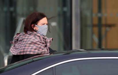 McDonald: Family Carers Should Be Recognized As Frontline Workers In Pandemic