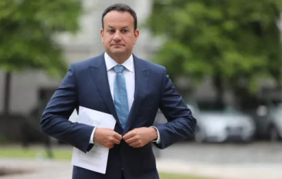 Donaldson Calls For ‘Fresh Approach’ In Lead Up To Meeting With Varadkar