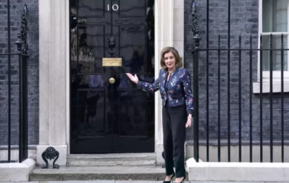 Pelosi: Future UK-US Trade Deal Depends On British Adherence To NI Protocol
